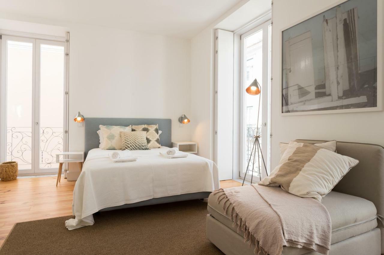 Chiado Cozy Apartments - By Lu Holidays Лиссабон Экстерьер фото