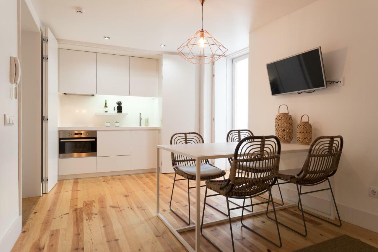Chiado Cozy Apartments - By Lu Holidays Лиссабон Экстерьер фото